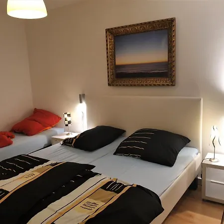 Mitten In Mitte, Ideal Fur Familien Apartmán