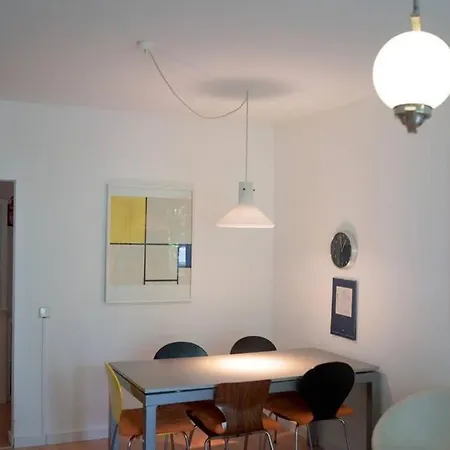 Mitten In Mitte, Ideal Fur Familien * Berlin