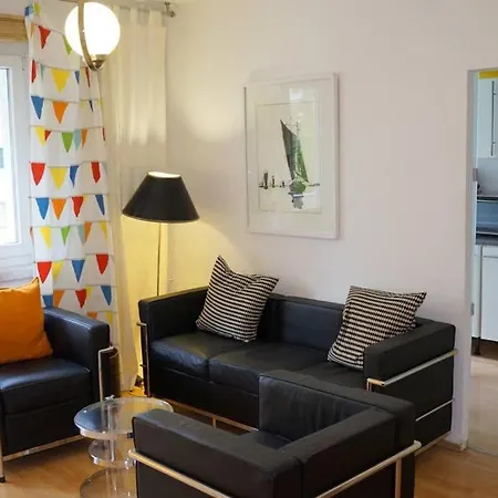 Mitten In Mitte, Ideal Fur Familien Apartment Berlin