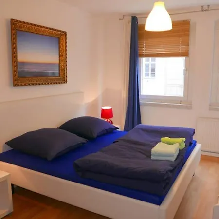 Mitten In Mitte, Ideal Fur Familien Apartment