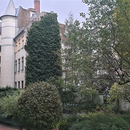 Mitten In Mitte, Ideal Fur Familien Apartment